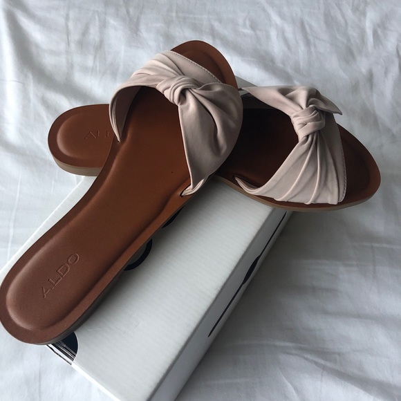 ‼️SOLD‼️ - Picture 3 of 4